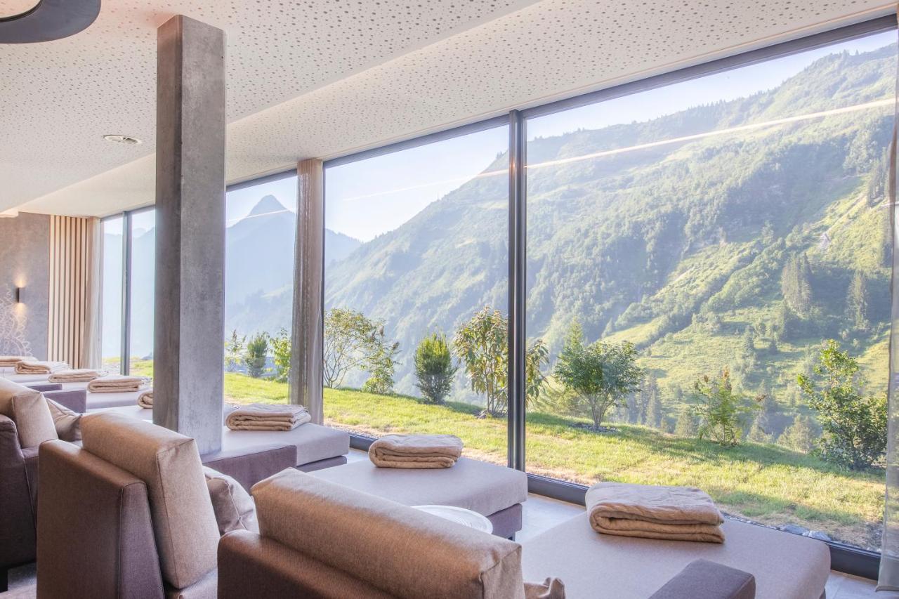 Damuelser Hof - Wellness & Spa Exterior photo